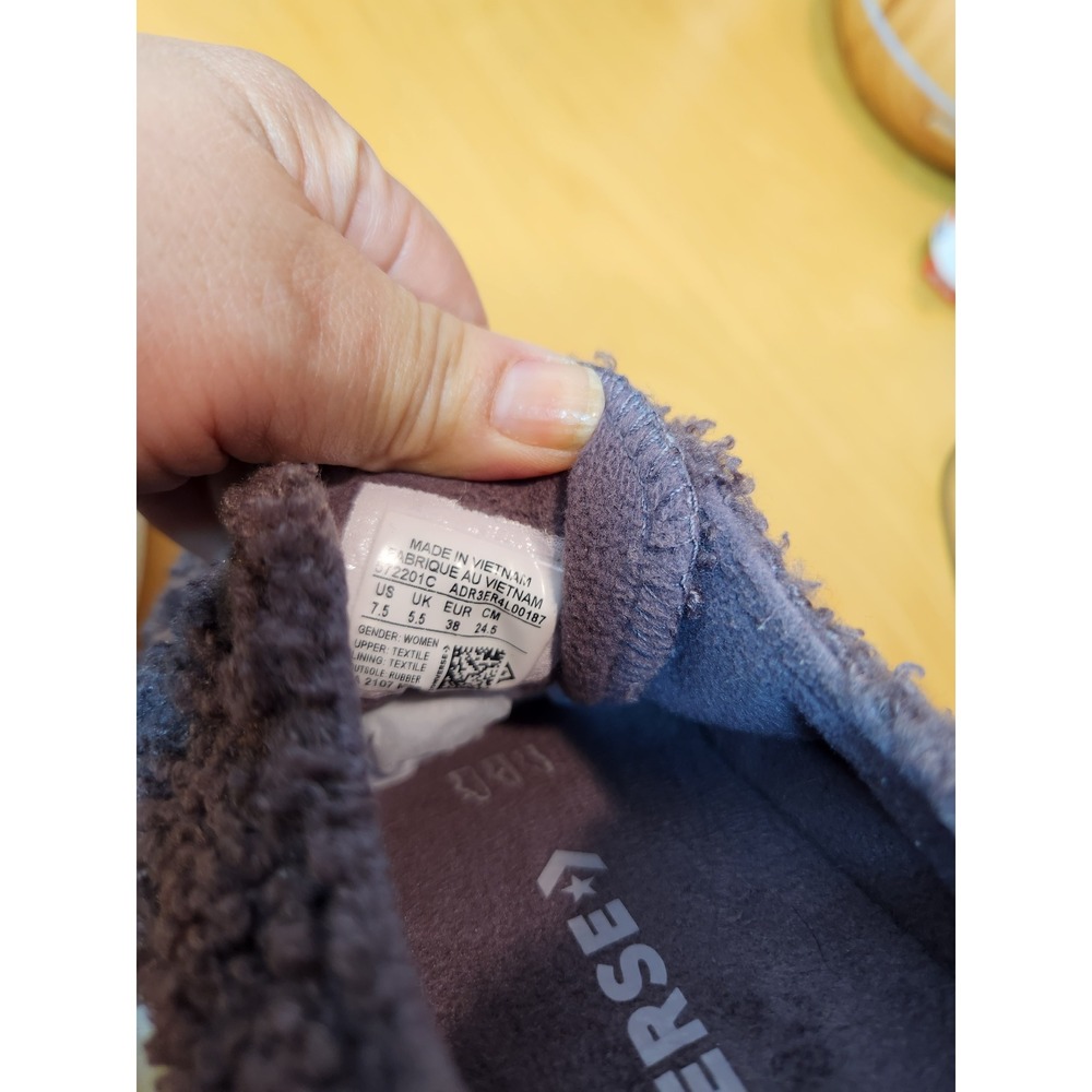 Converse‎ All Star Low Top Teddy Fleece Bouclé Platform Sneakers Women 7.5 - Picture 7 of 8